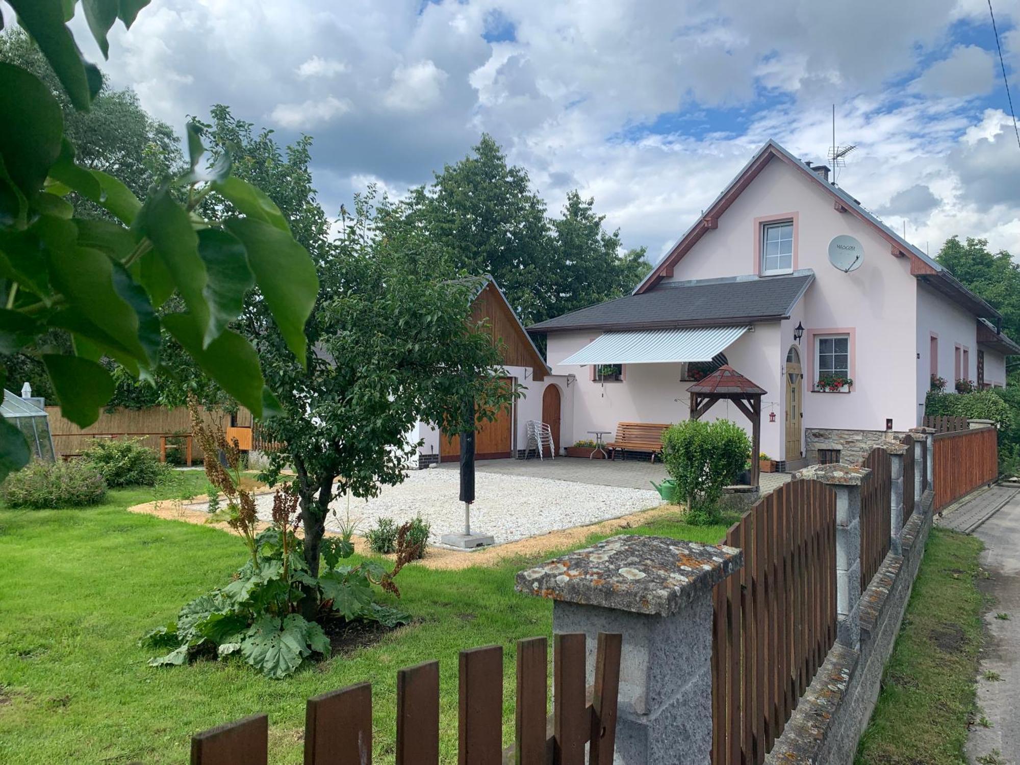 Chalupa U Desne Petrov nad Desnou Buitenkant foto
